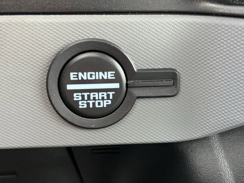 Used 2021 Ford Bronco 4-Door w/ Sasquatch Package image 2