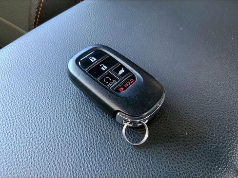 Used 2023 Honda CR-V Sport image 15