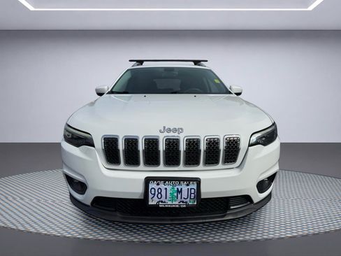 Used 2019 Jeep Cherokee Latitude w/ Popular Appearance Group AWD/4WD image 10