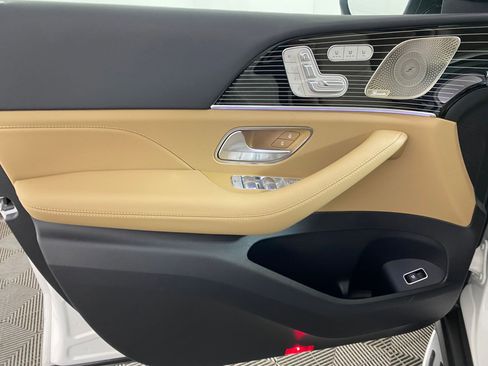 New 2026 Mercedes-Benz GLE 350 4MATIC image 11