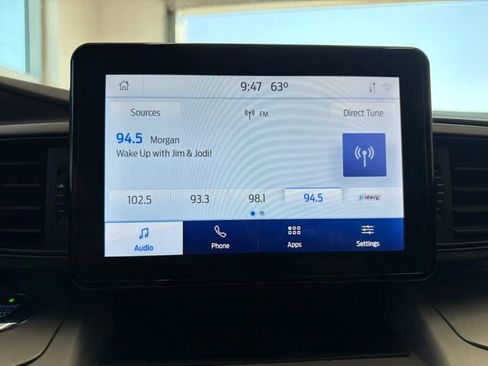 Used 2021 Ford Explorer XLT w/ Class III Trailer Tow Package AWD/4WD image 17