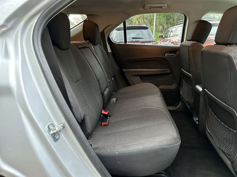 Used 2017 Chevrolet Equinox LT w/ Convenience Package image 13