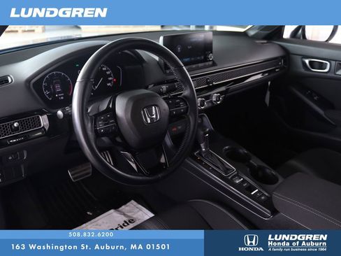 Used 2024 Honda Civic Sport image 8
