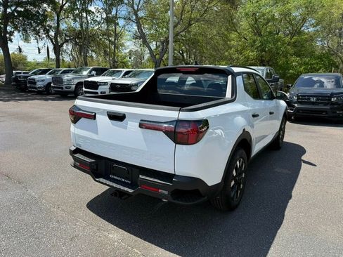 Used 2025 Hyundai Santa Cruz SEL FWD image 9
