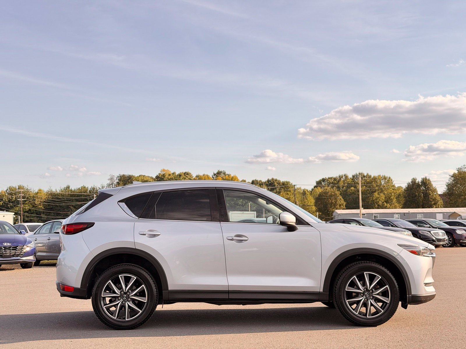 Used 2017 MAZDA CX-5 Grand Touring w/ Premium Package FWD image 10