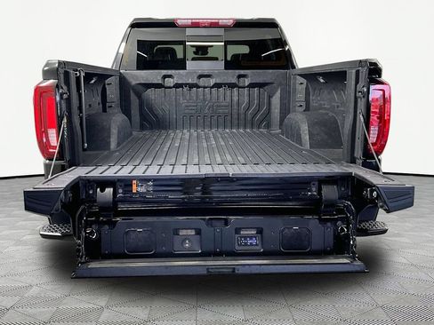 Certified 2025 GMC Sierra 1500 Denali Ultimate AWD/4WD image 7