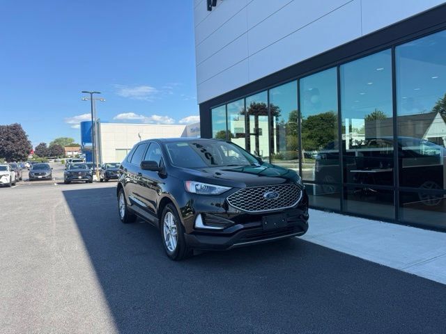 Used 2024 Ford Edge SEL AWD/4WD image 1