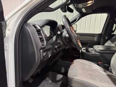 Used 2023 RAM 2500 Big Horn w/ Cold Weather Group AWD/4WD image 11