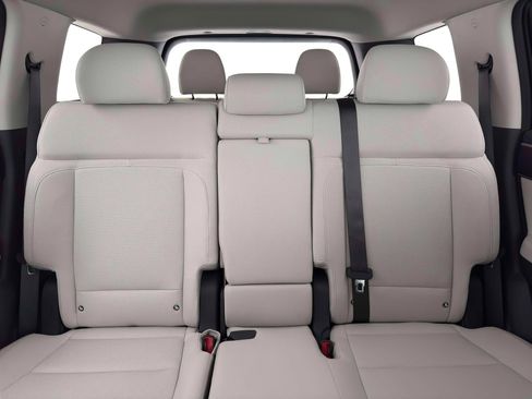 New 2026 Hyundai Santa Fe SE image 16