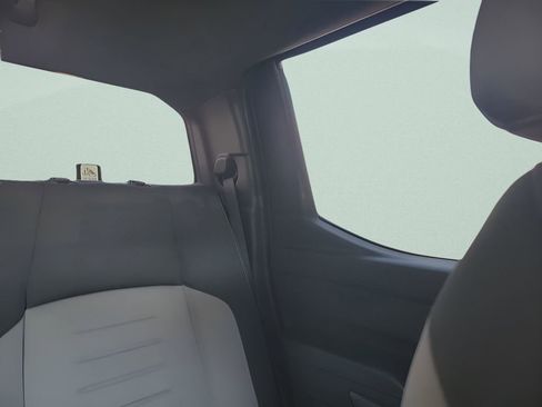 Used 2024 Toyota Tacoma TRD Off-Road image 6