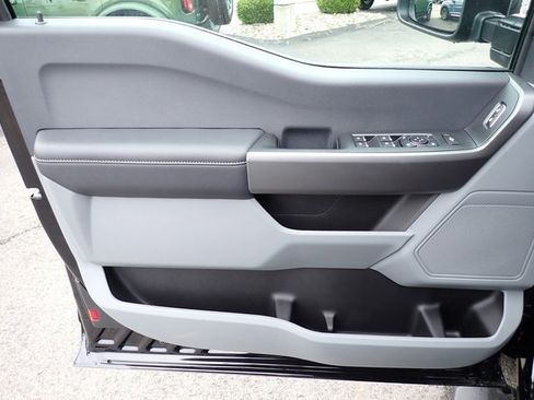 New 2025 Ford F350 XLT w/ FX4 Off-Road Package image 15