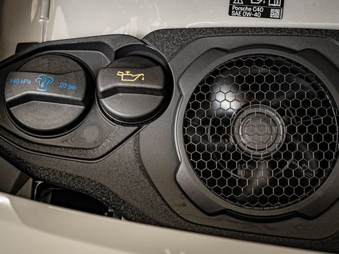 New 2026 Porsche 911 Carrera 4S image 58