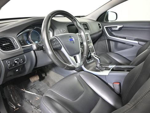 Used 2016 Volvo S60 T5 Premier FWD image 23