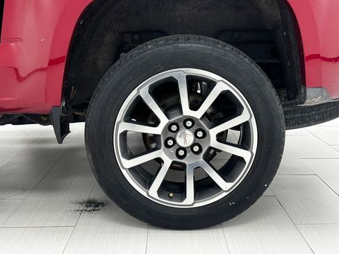 Used 2019 GMC Canyon Denali image 38