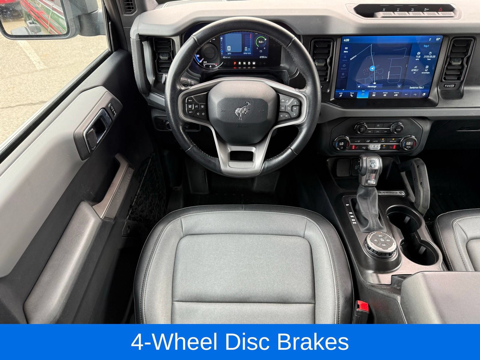 Used 2023 Ford Bronco Everglades AWD/4WD image 28