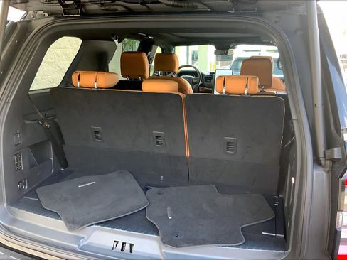 Certified 2023 Ford Expedition Platinum RWD image 33