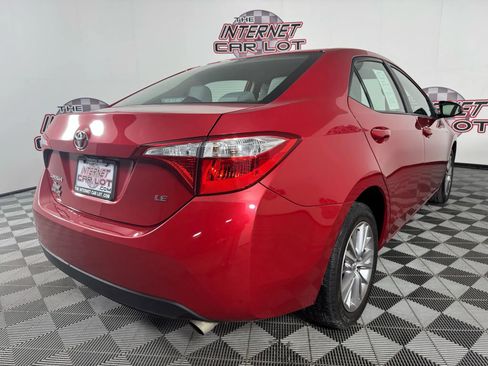 Used 2015 Toyota Corolla LE image 26