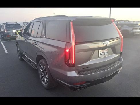 Used 2021 Cadillac Escalade Sport Platinum w/ Heavy-Duty Trailer Package image 8