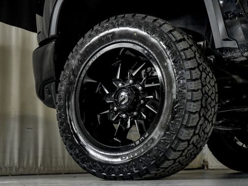 Used 2021 Chevrolet Silverado 2500 Custom w/ Custom Value Package AWD/4WD image 55