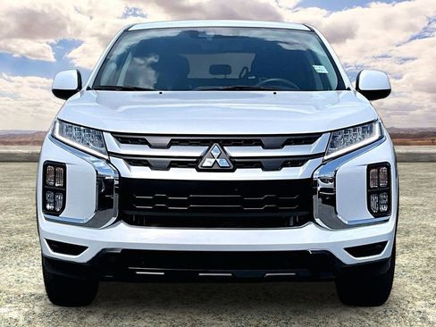 Used 2024 Mitsubishi Outlander Sport AWD image 2