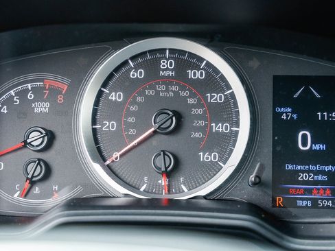 Used 2022 Toyota Corolla SE image 22