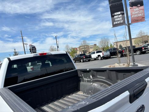 Used 2019 Ford F150 XLT AWD/4WD image 10