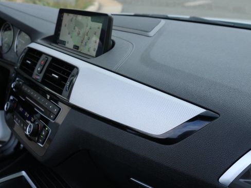 Used 2018 BMW M240i M240i 2dr Convertible image 29