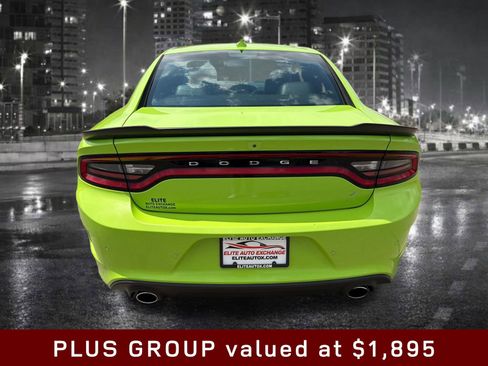 Used 2019 Dodge Charger Scat Pack w/ Dynamics Package RWD image 5