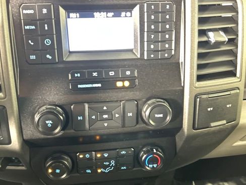 Used 2020 Ford F350 XL w/ STX Appearance Package AWD/4WD image 14