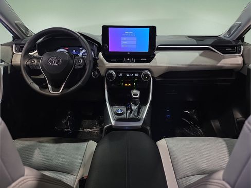 Used 2024 Toyota RAV4 Limited AWD/4WD image 17