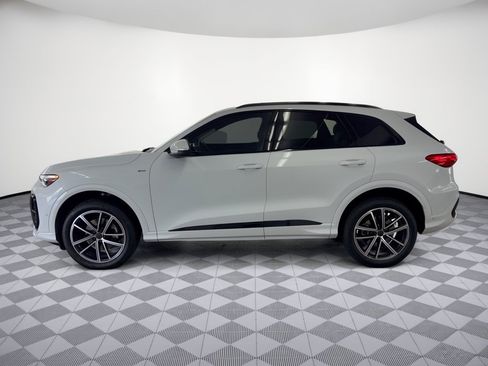 Used 2026 Audi Q5 Premium Plus AWD/4WD image 2