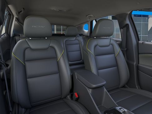 New 2026 Chevrolet Trax ACTIV w/ Driver Confidence Package FWD image 40