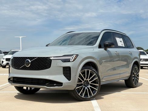 New 2026 Volvo XC90 B6 Ultra w/ Protection Package Premier AWD/4WD image 2