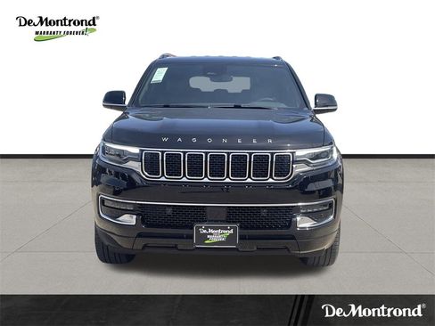 New 2025 Jeep Wagoneer L Base image 10