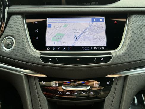 Used 2023 Cadillac XT5 Premium Luxury w/ Technology Package AWD/4WD image 20