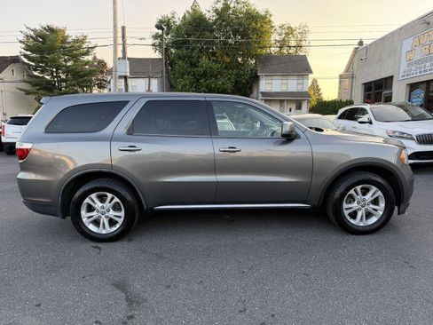 Used 2012 Dodge Durango SXT w/ Trailer Tow Group IV AWD/4WD image 6