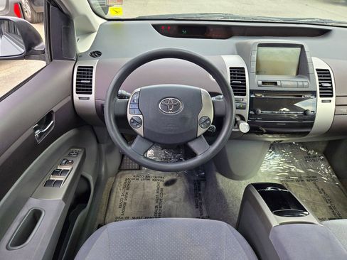 Used 2005 Toyota Prius FWD image 9