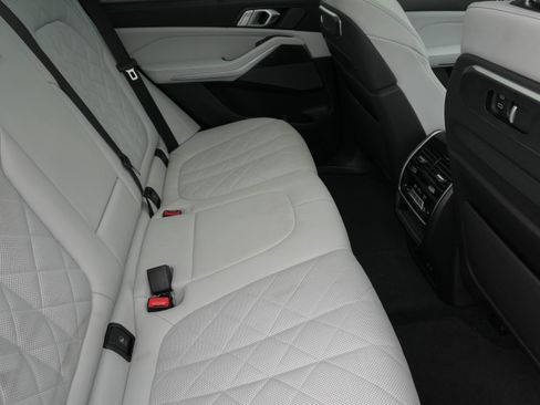 Used 2024 BMW X5 M60i w/ Executive Package AWD/4WD image 32