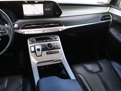 Used 2022 Hyundai Palisade SEL w/ 8P Bench Seat Package image 11