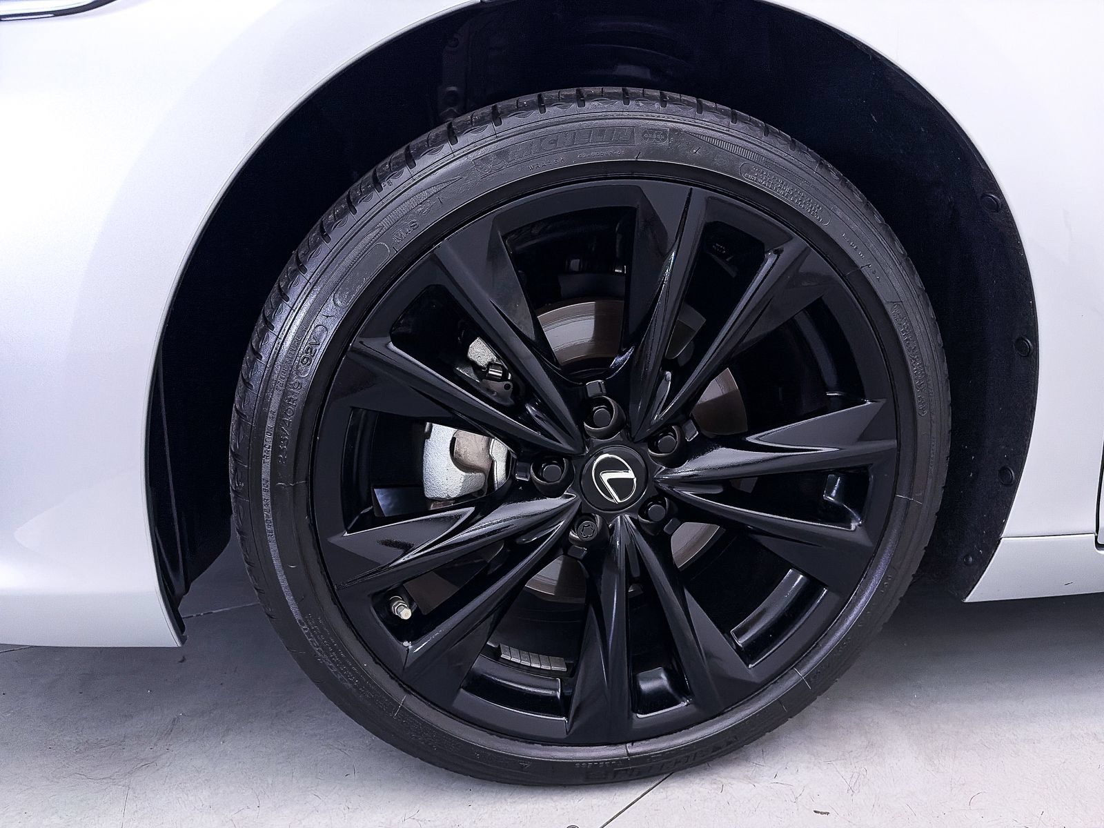 Used 2024 Lexus ES 300h F Sport FWD image 18