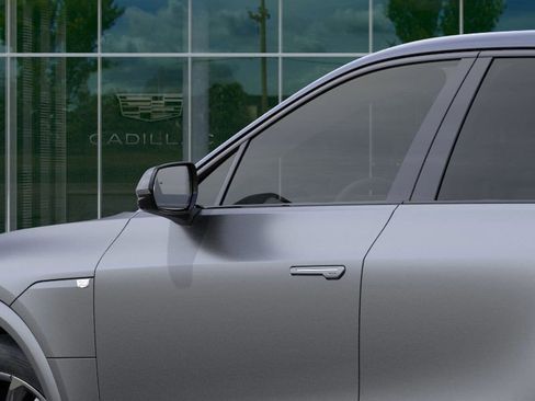 New 2026 Cadillac Lyriq V image 12