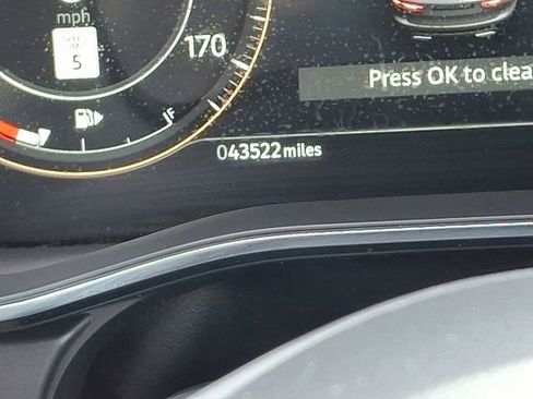 Used 2024 Jaguar F-PACE R-Dynamic S image 25