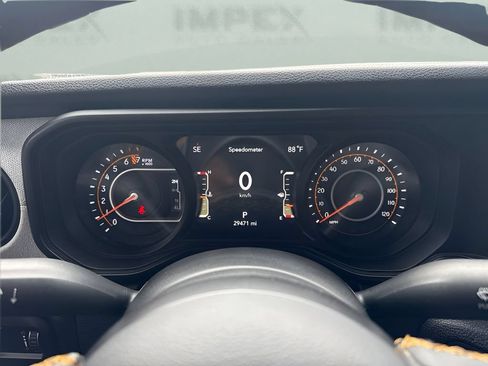 Used 2024 Jeep Wrangler Unlimited Sport AWD/4WD image 14