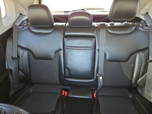 Used 2018 Jeep Compass Latitude image 44