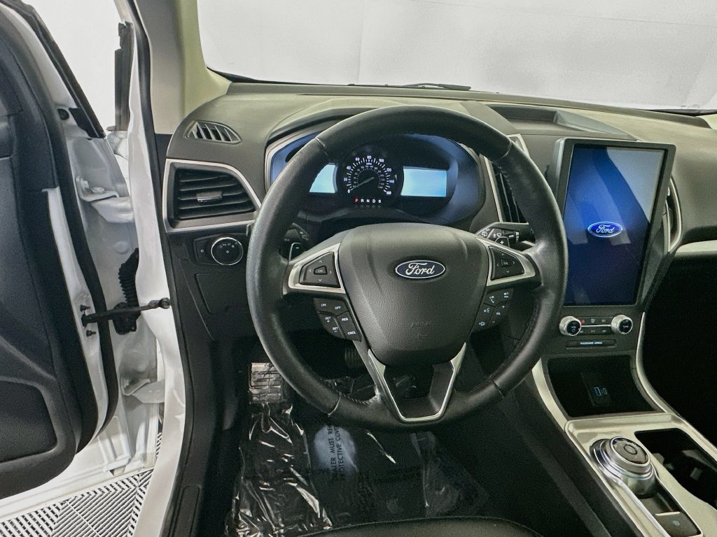 Used 2023 Ford Edge SEL w/ Convenience Package AWD/4WD image 17