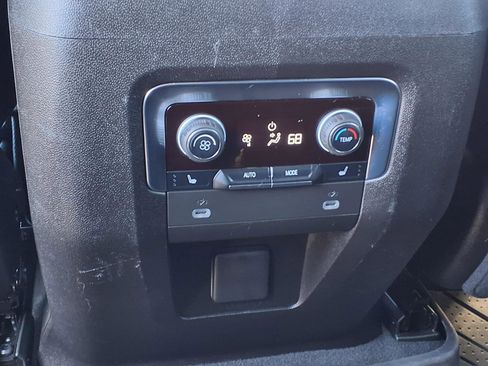 Used 2024 Chevrolet Tahoe Z71 w/ Z71 Off-Road Package image 17