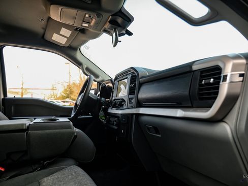 Used 2023 Ford F150 XLT w/ XTR Package image 43