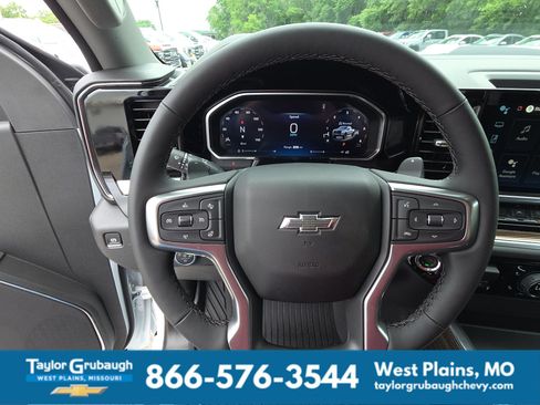 New 2026 Chevrolet Silverado 1500 LT Trail Boss w/ Convenience Package II AWD/4WD image 18
