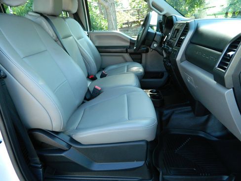 Used 2020 Ford F250 XL w/ Power Equipment Group AWD/4WD image 12