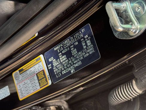 Used 2025 Kia Soul LX w/ LX Technology Package FWD image 29